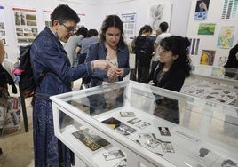 Los trabajos de la Escuela de Arte se exponen en la Biblioteca
