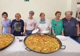 Paellada de hermanamiento entre el Barrio España y San Pedro Regalado