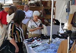 Feria del Comercio Segoviano en la Plaza Mayor de Segovia