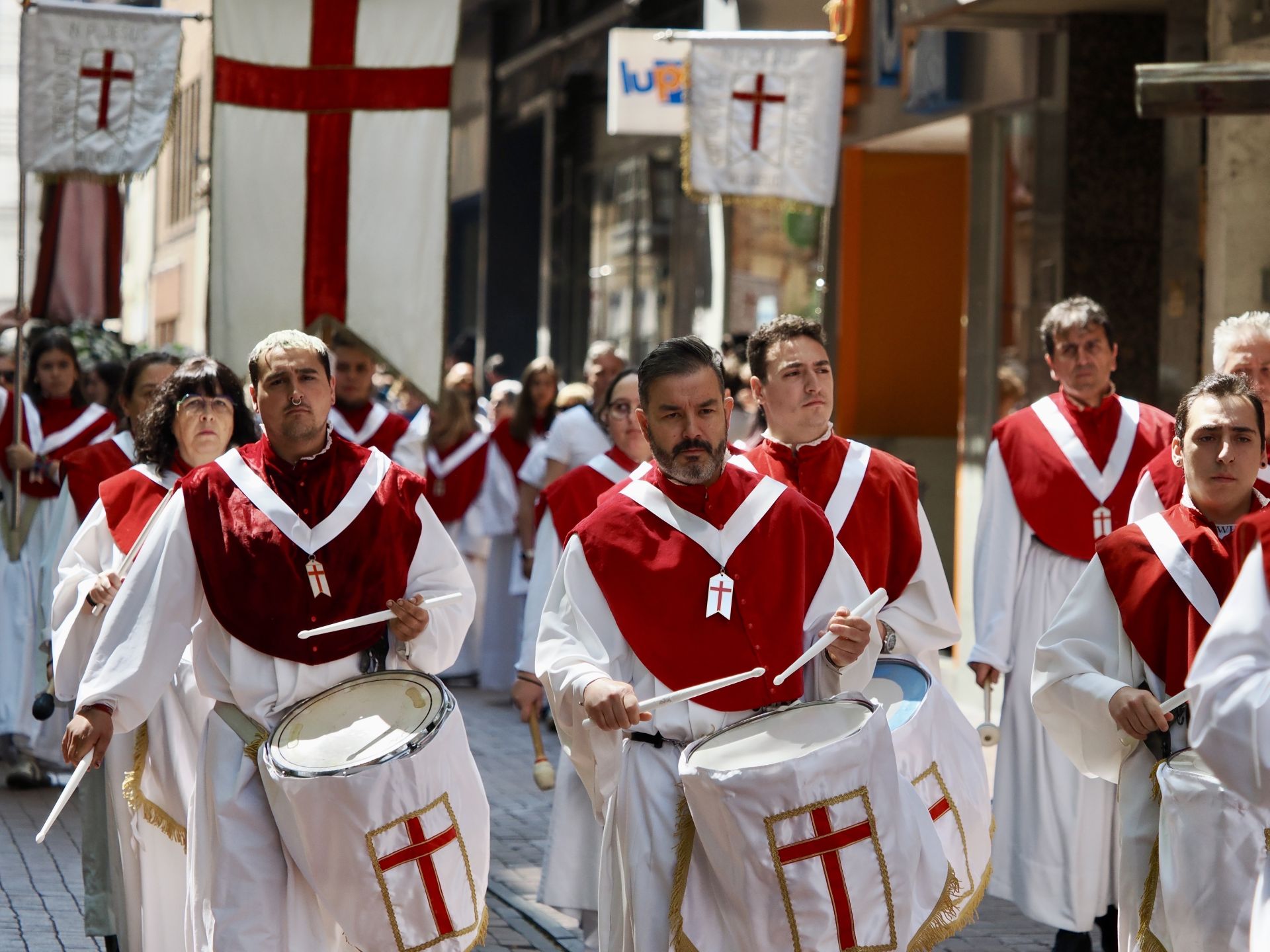 La procesión de la Virgen de la Alegría, en imágenes