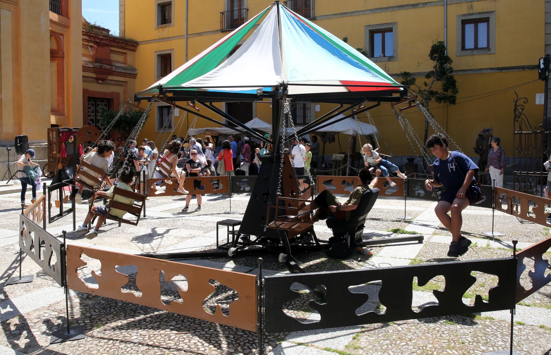 El Mercado Barroco de La Granja, en imágenes