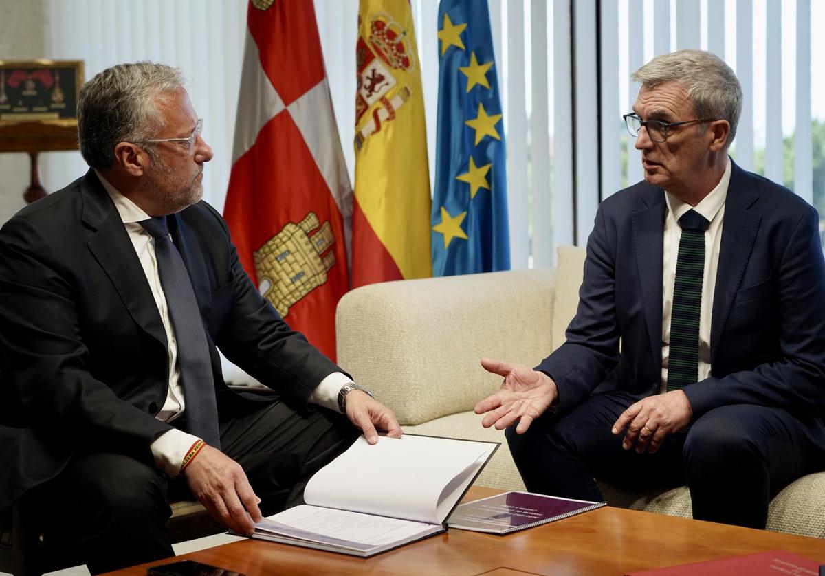 Entrega de la memoria de la Autoridad Independiente en materia de Corrupción, este martes.