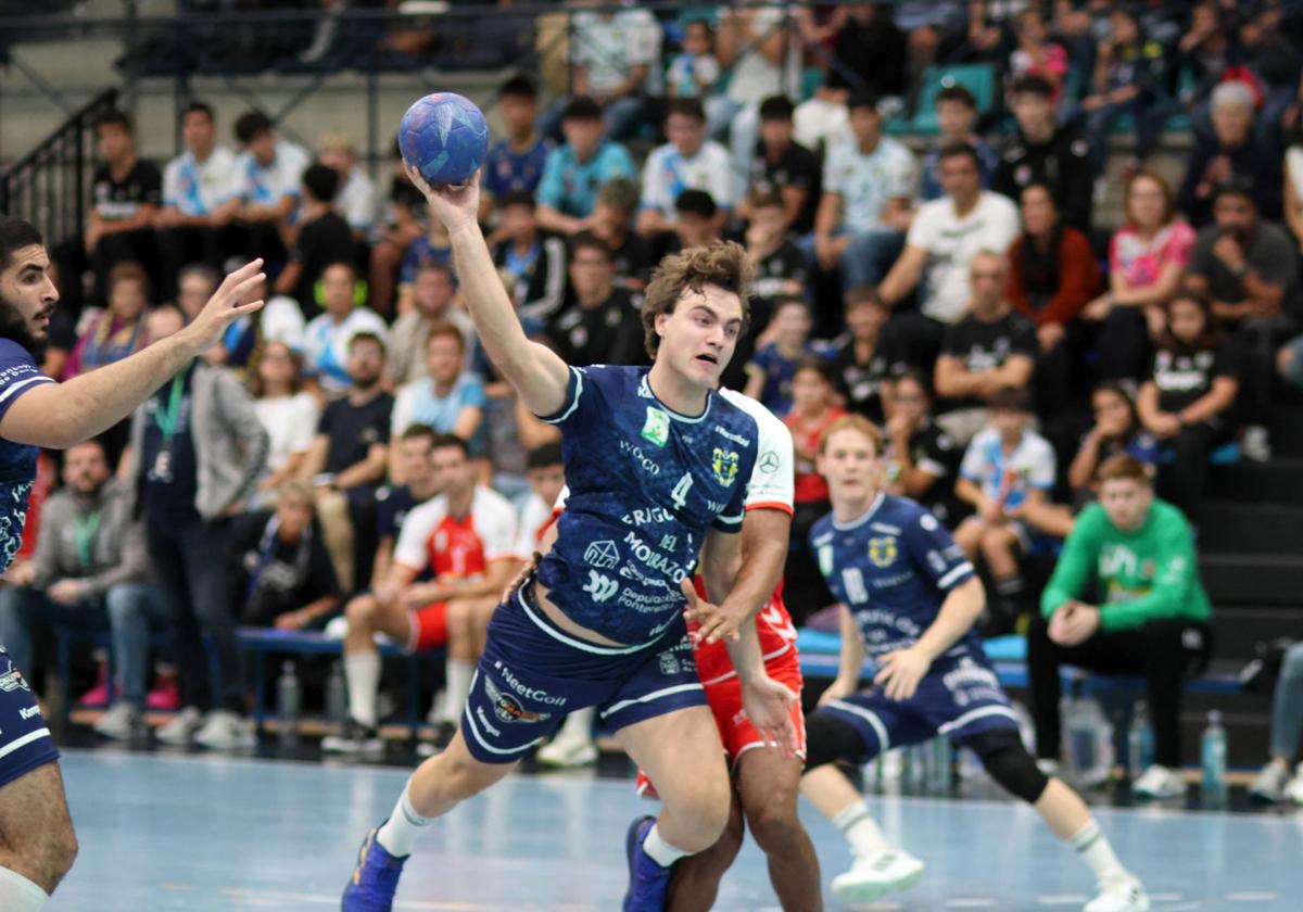 Brais González, durante un partido de la pasada temporada.
