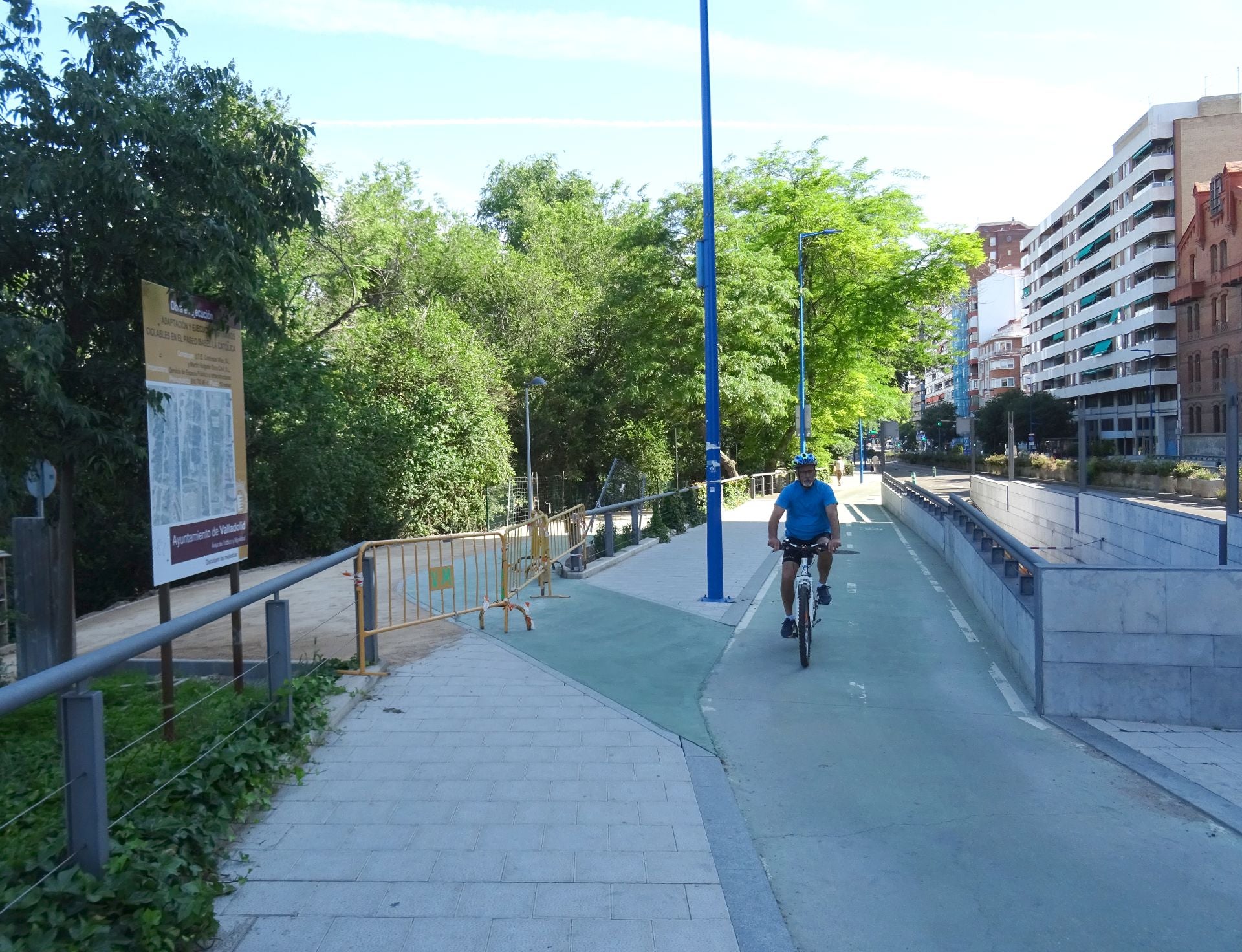 Las obras del carril bici de Isabel la Católica, en imágenes