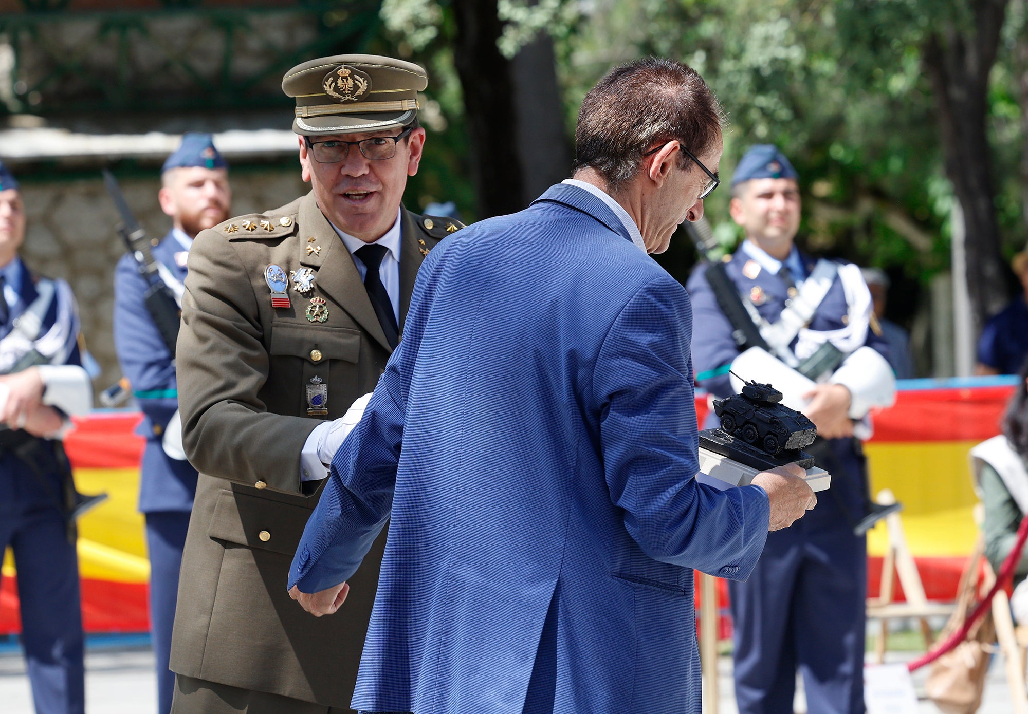 Palencia reaviva el compromiso con las Fuerzas Armadas
