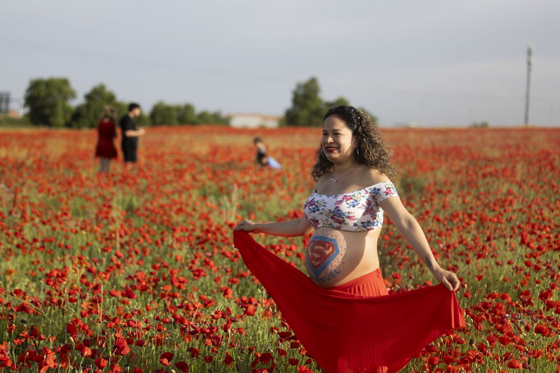 Los campos de amapolas a los que acuden cientos de personas a fotografiarse