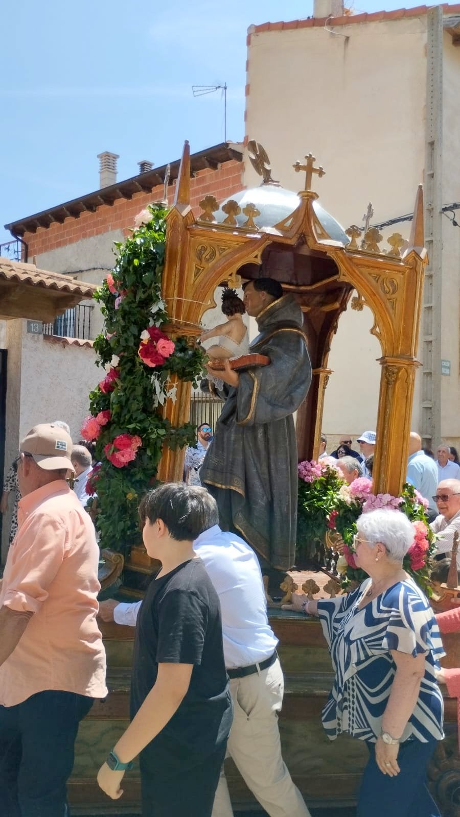 Castrillo de Don Juan celebra a San Antonio de Padua