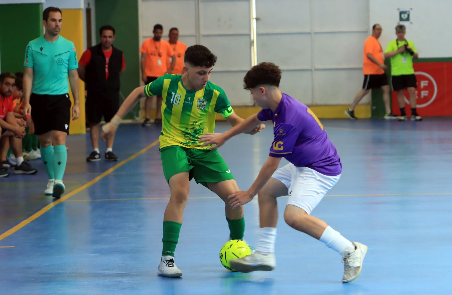 La derrota del Sporting Nava ante el Santa Coloma