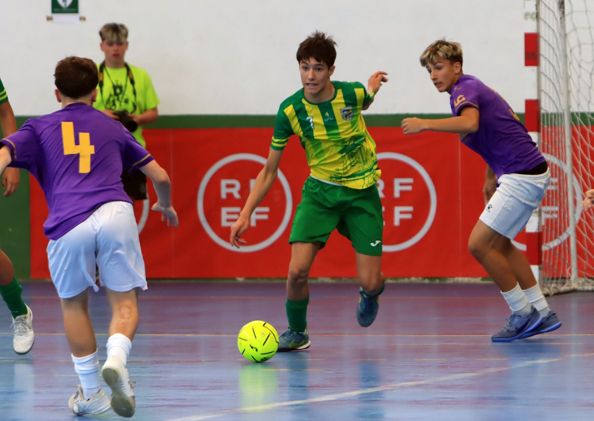 La derrota del Sporting Nava ante el Santa Coloma