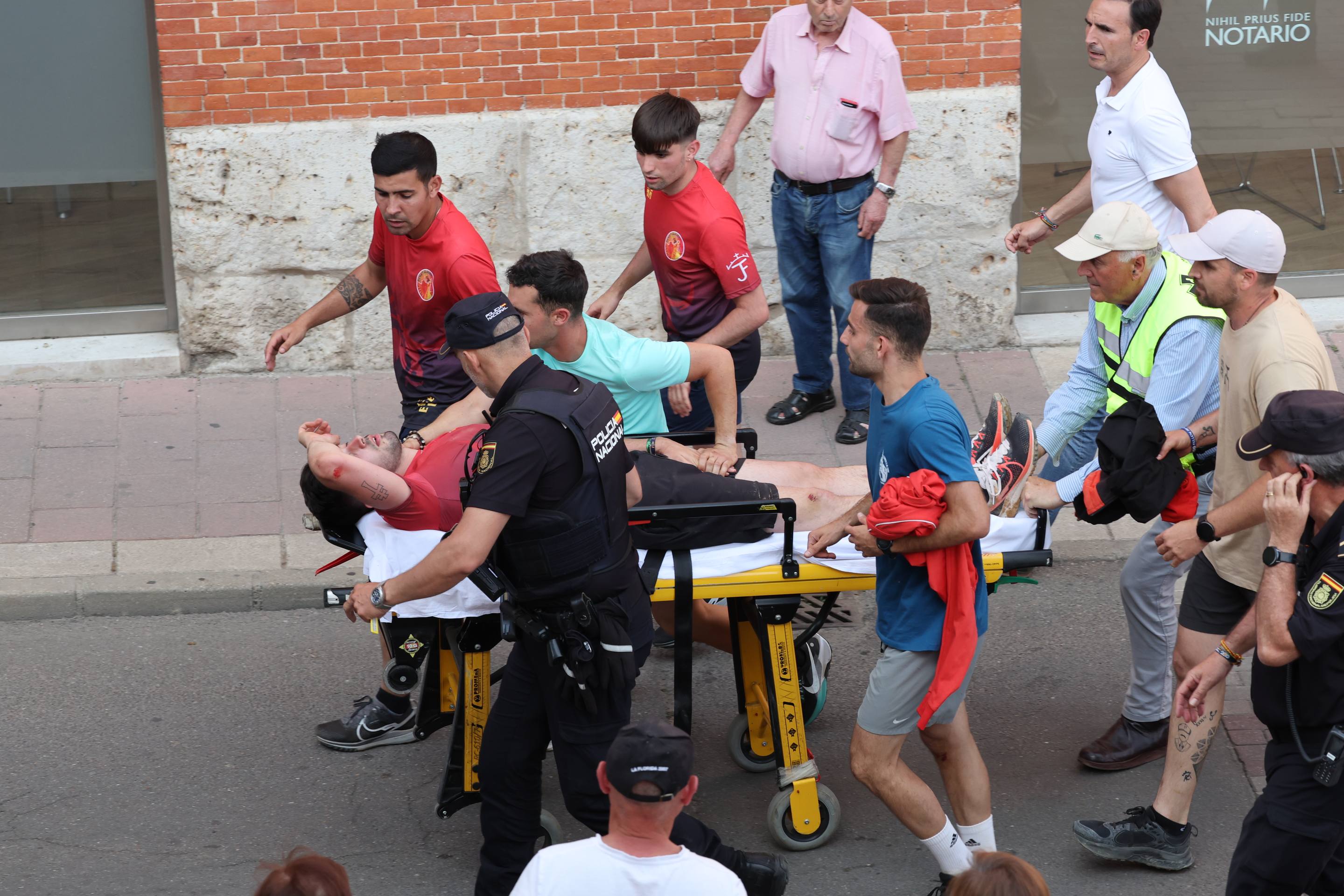 Las imágenes de la espectacular cogida en el encierro de Medina