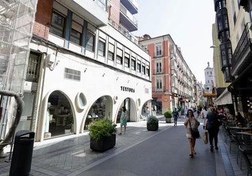 Una entreplanta de 484 metros cuadrados acogerá una pensión en plena calle Regalado