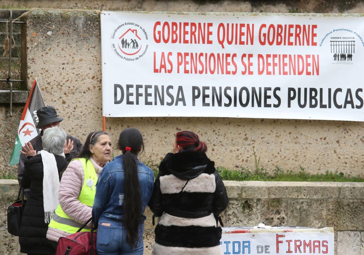 Imagen de archivo de un acto en defensa de las pensiones.