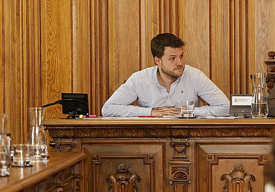 Álvaro Bilbao, en un pleno del Ayuntamiento.