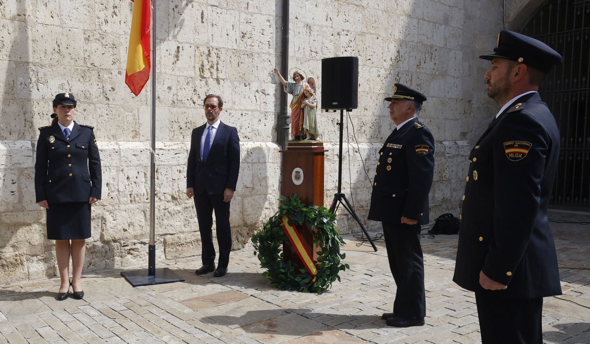 La Policía Nacional de Palencia rinde homenaje a las víctimas del terrorismo