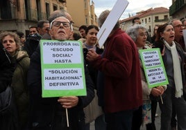 Concentración que se celebró en abril en Segovia 'contra el negocio de la vivienda'.
