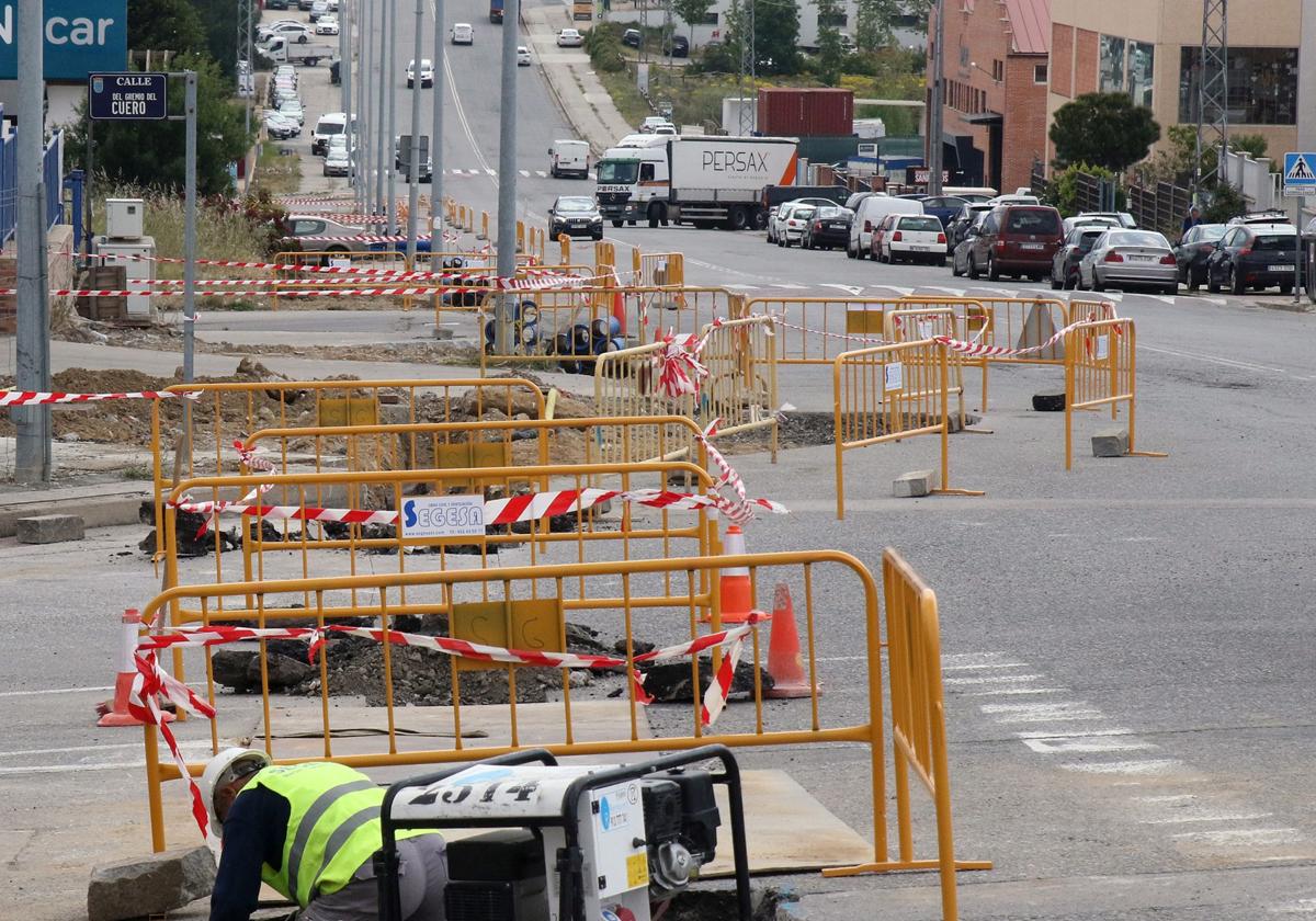 Obras para renovar las tuberías en Hontoria.