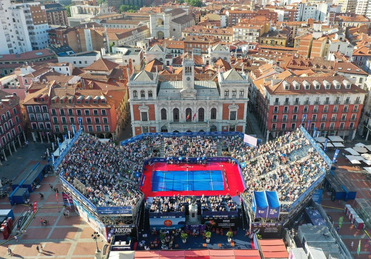 La Plaza Mayor de Valladolid se convierte en un escenario único.