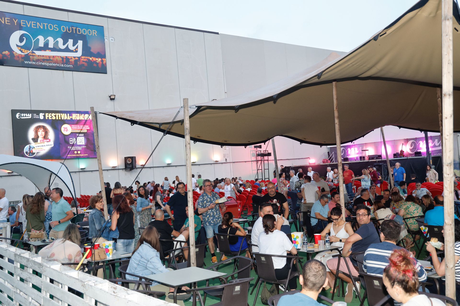 Música y humor al aire libre en Palencia