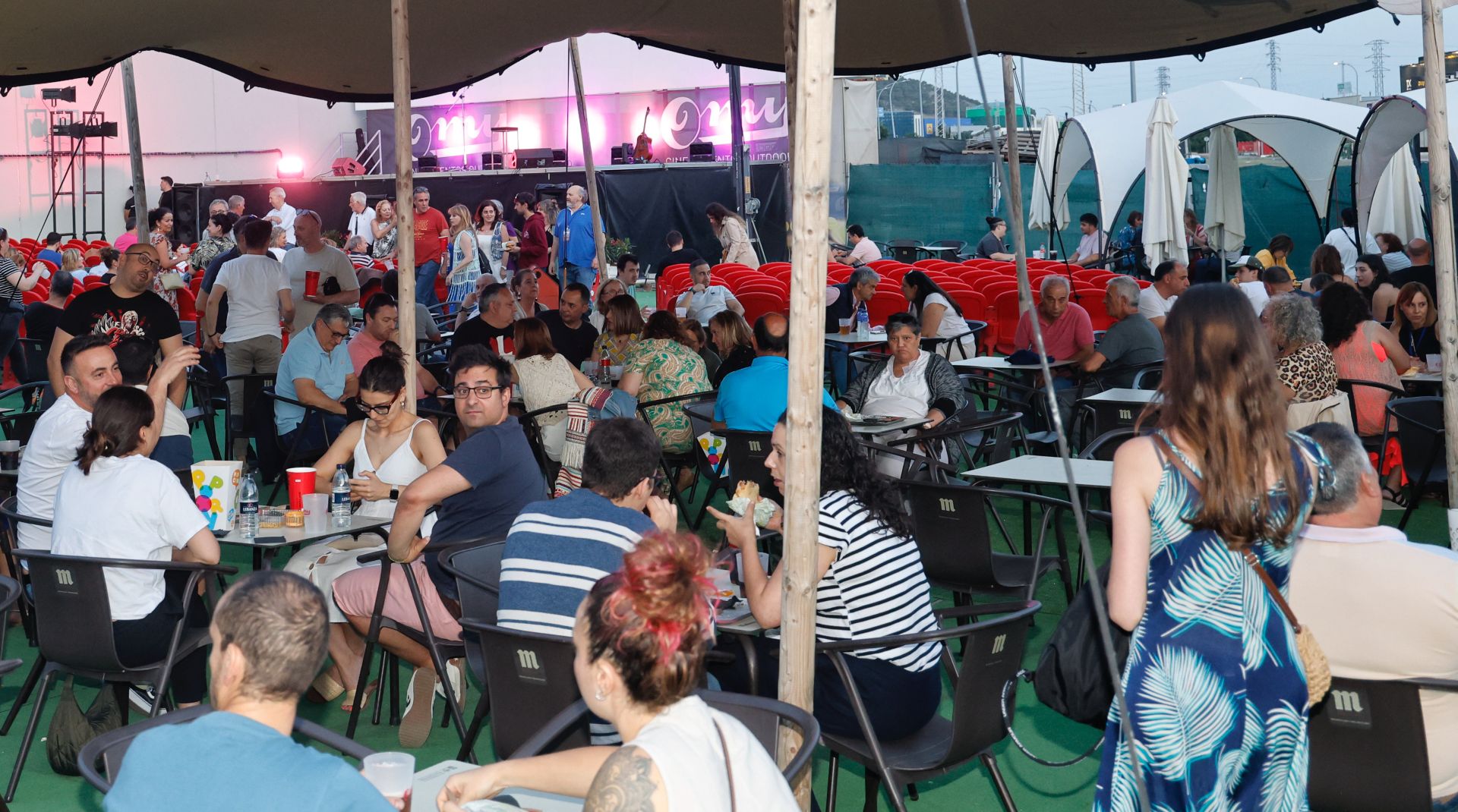 Música y humor al aire libre en Palencia