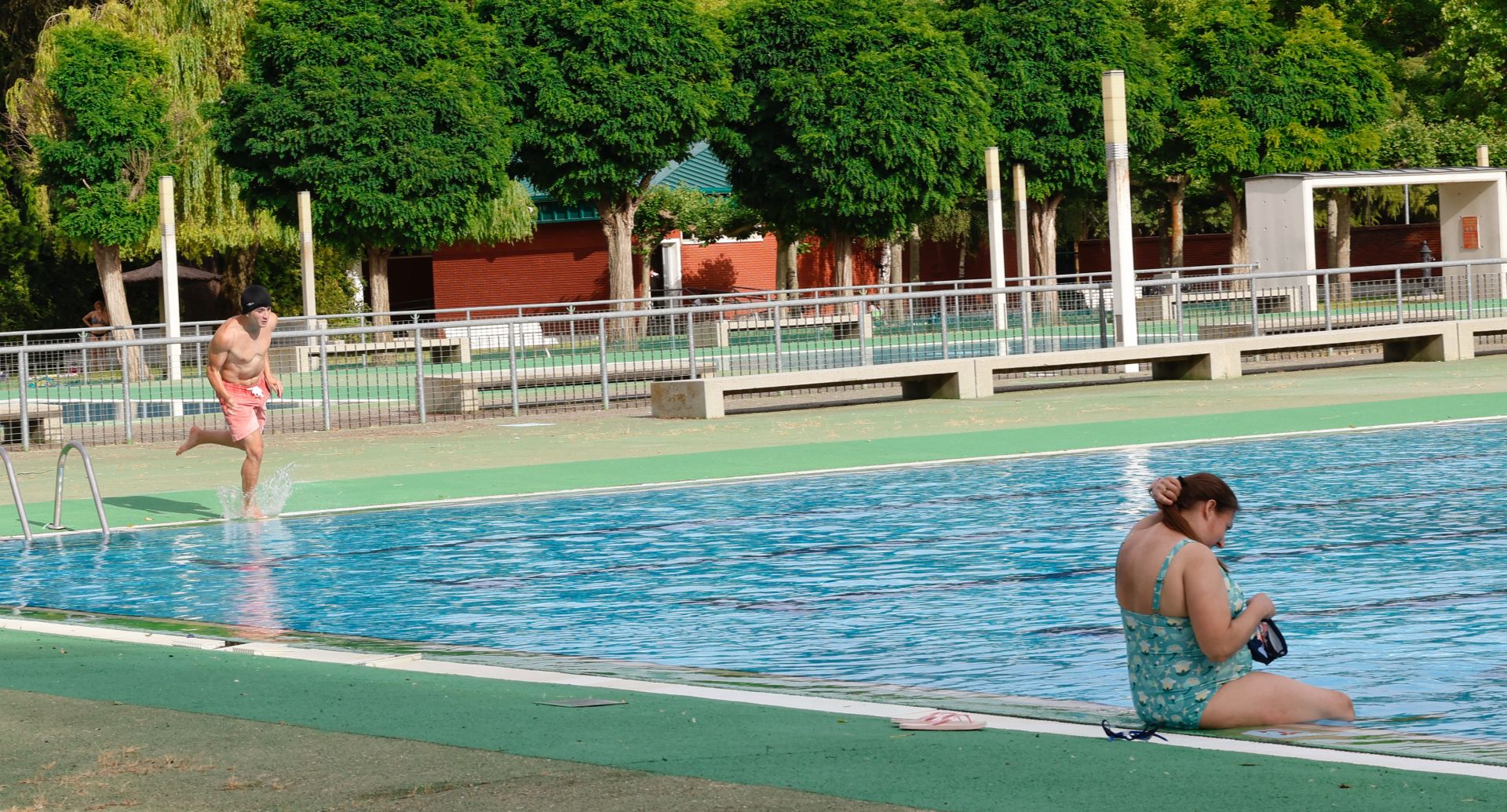 La ciudad de Palencia abre sus piscinas