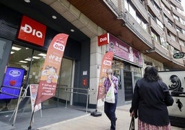Acceso al nuevo supermercado Dia de la plaza Circular de Valladolid, el último inaugurado en la ciudad a primeros de este mes de junio.