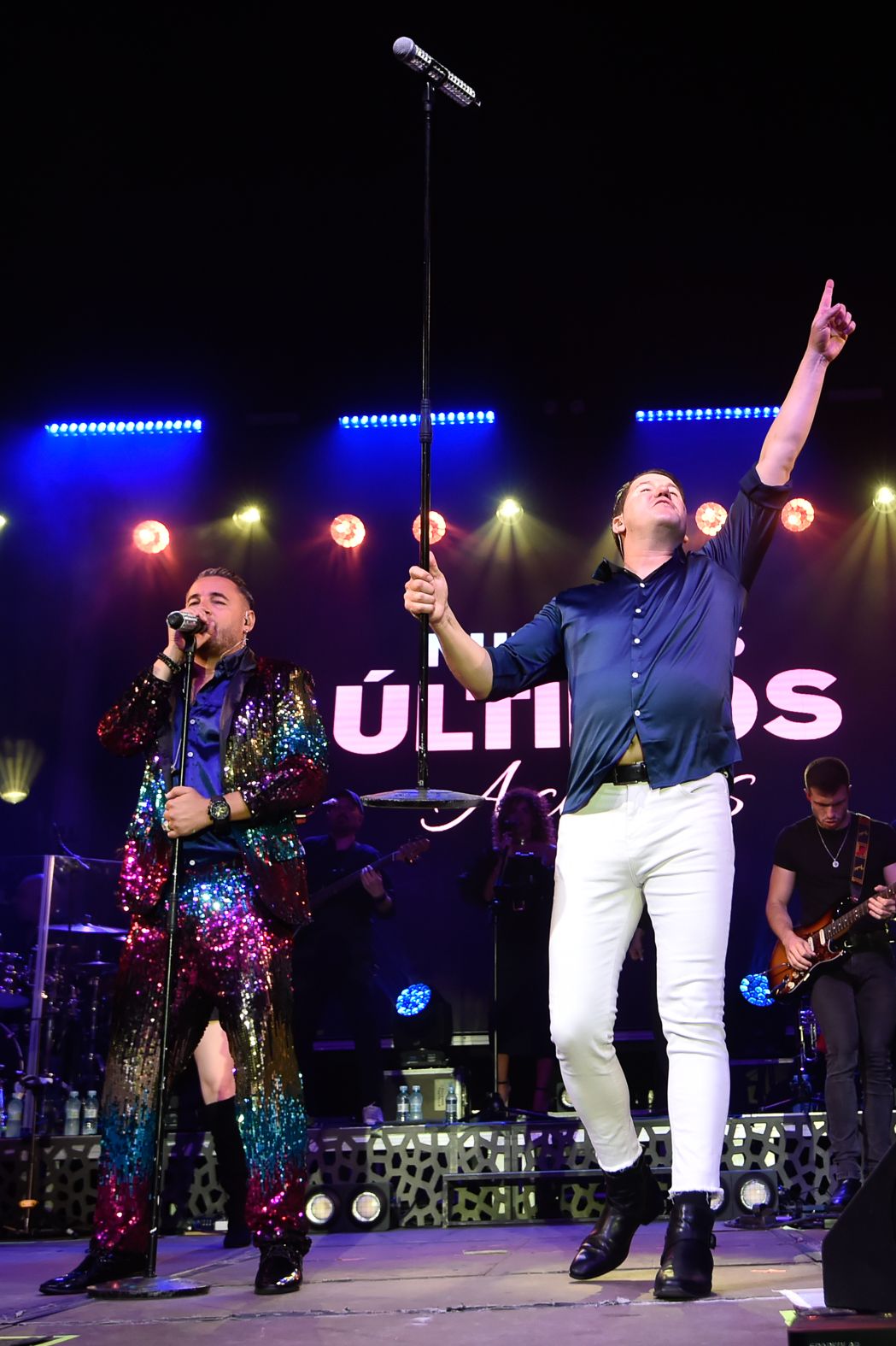 Concierto de Andy y Lucas.