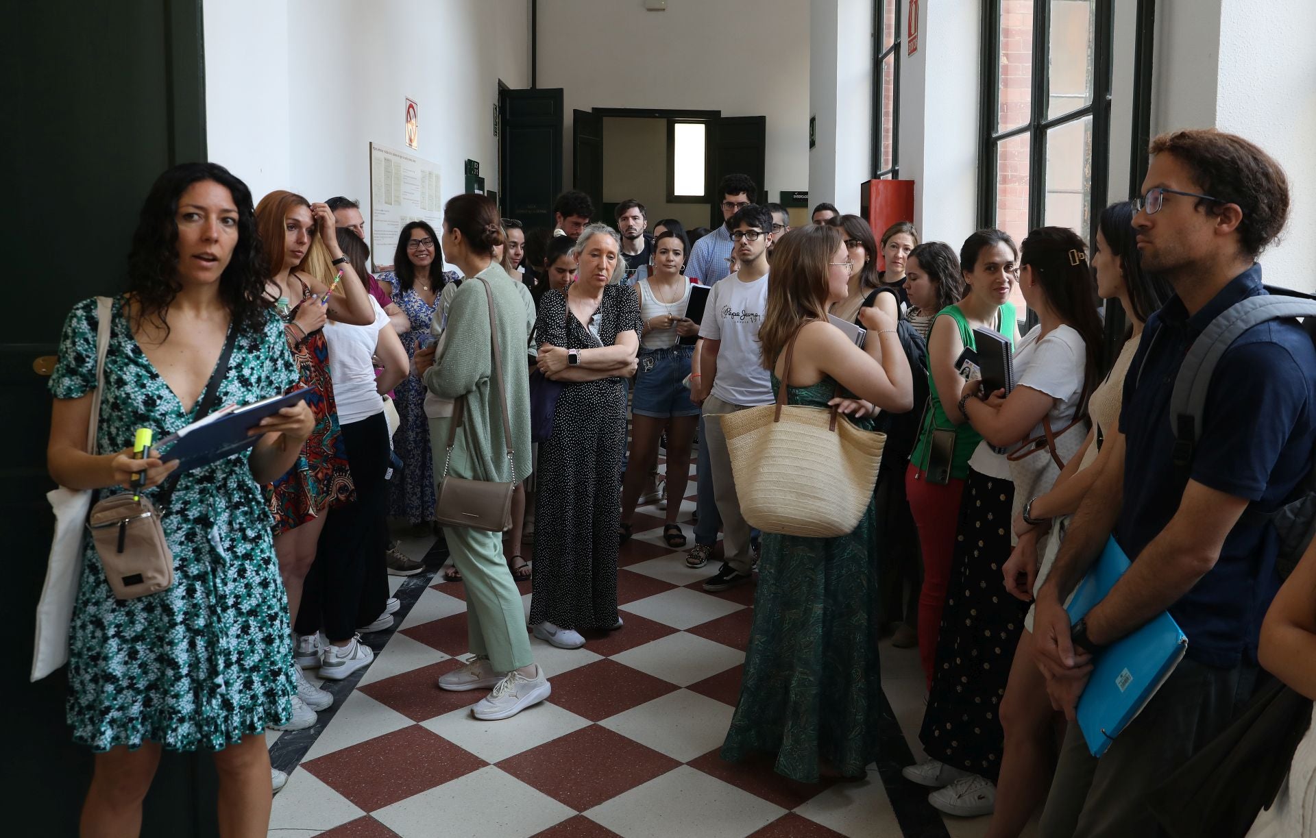 1.172 aspirantes en Palencia para conseguir una plaza de maestro de inglés