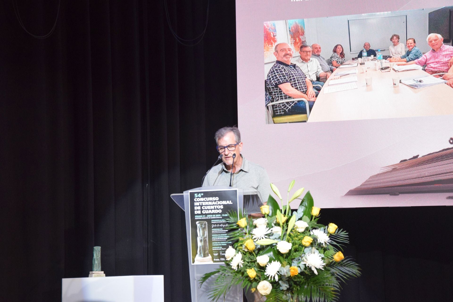 Entrega del premio del Concurso Internacional de Cuentos de Guardo