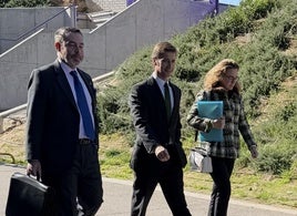 Jacobo de Salas (primero por la izquierda), de Ágora Inversiones, el pasado 24 de octubre en Zorrilla.