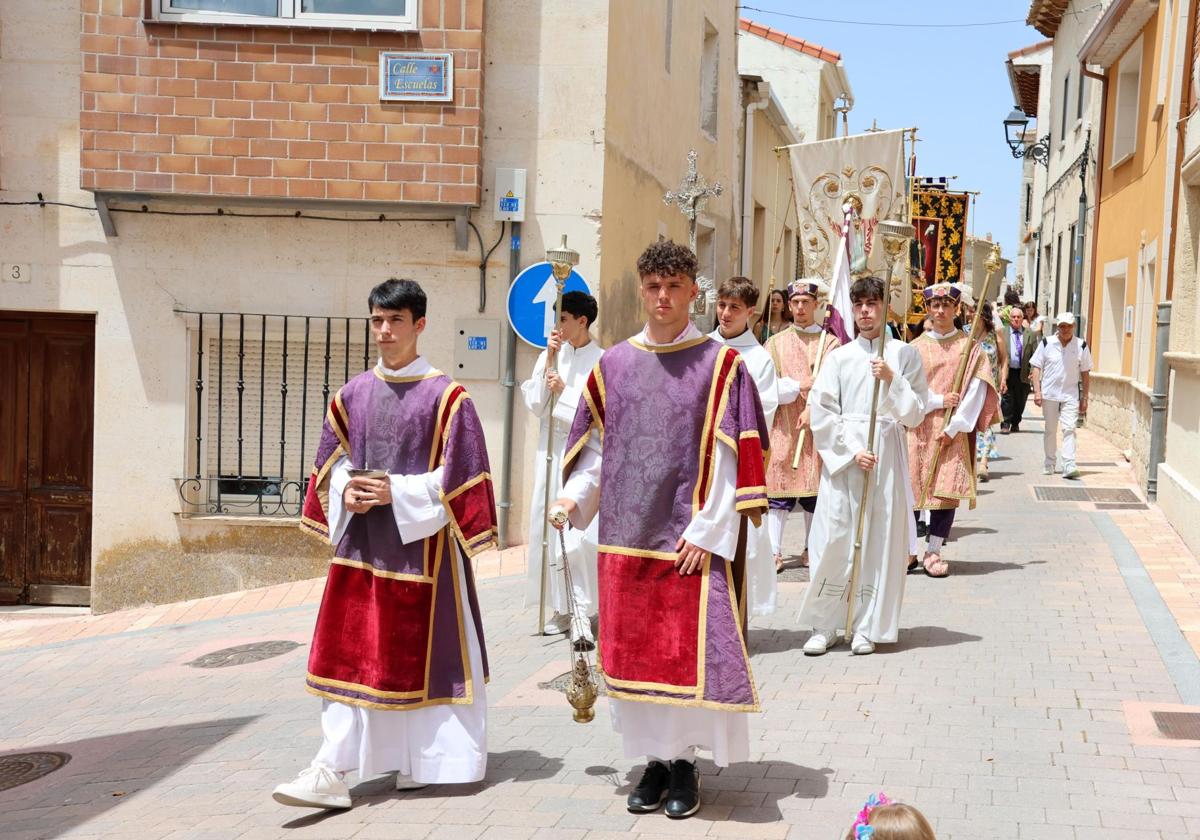 Procesión del Corpus en Baltanás.