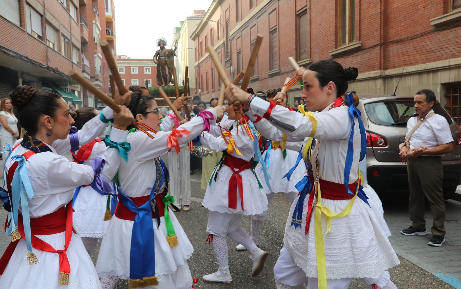 Miles de plantas de tomillo para festejar San Juan en Palencia