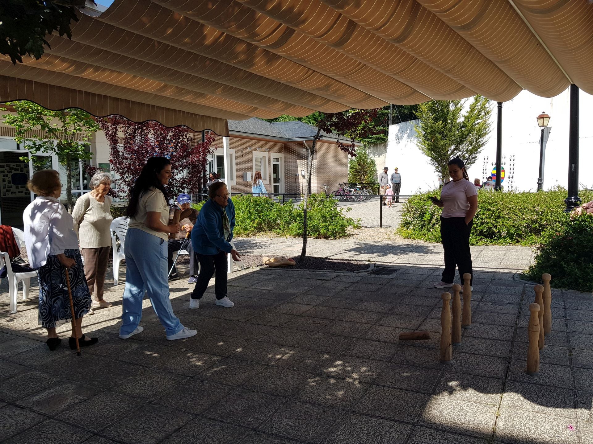 Celebración del día del refugiado en el centro San Juan de Dios de Aguilar