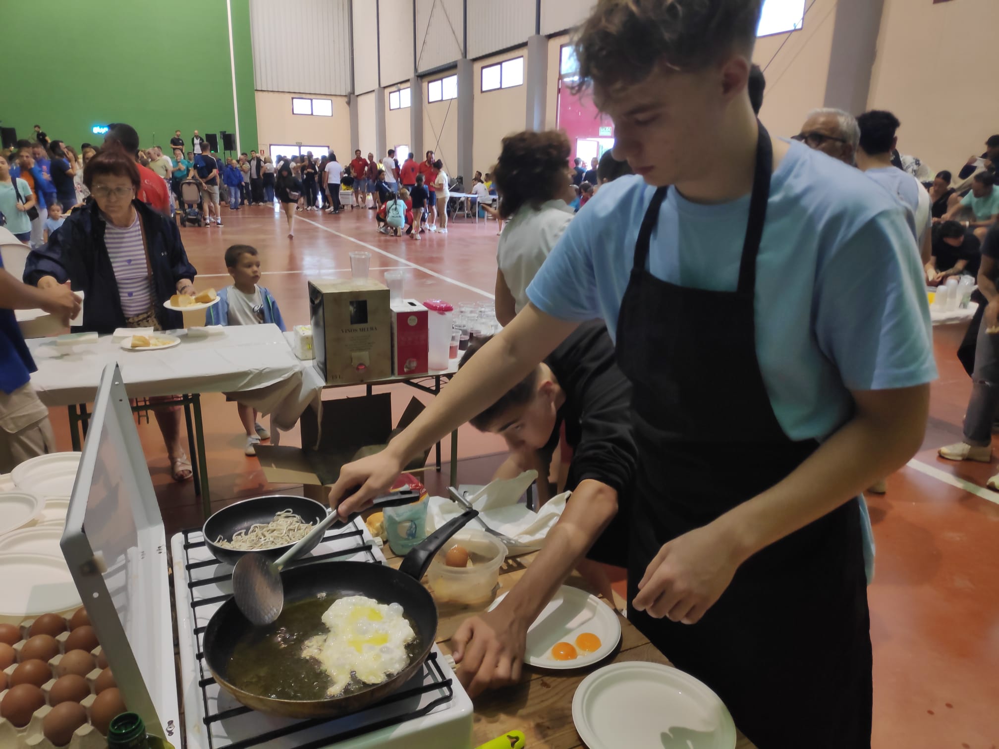 Villalón de Campos vuelve a poner en valor las delicias culinarias del huevo frito