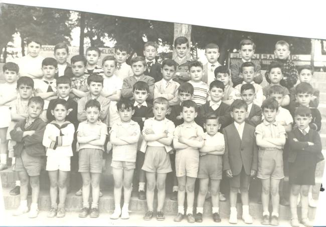 Alumnos del colegio, en el curso 1957-1958.