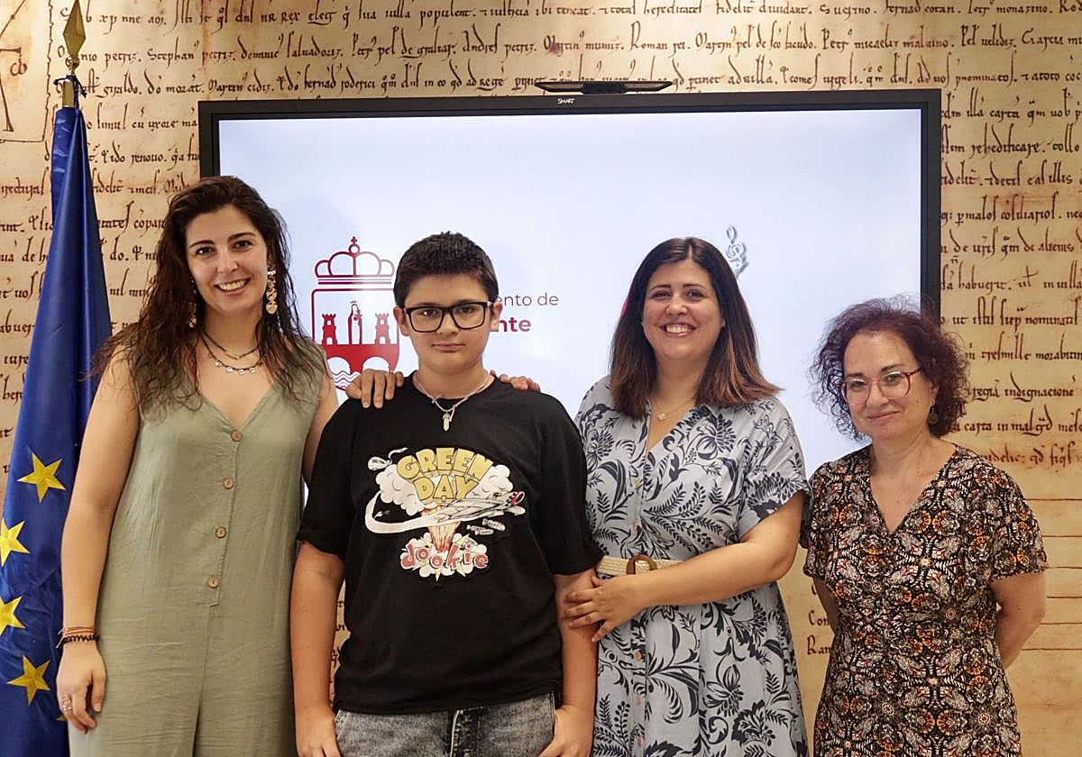 Víctor Flórez, joven de 13 años que ha accedido al grado profesional de piano.