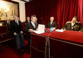 Javier Castán, durante el acto celebrado en la casa de Cervantes.
