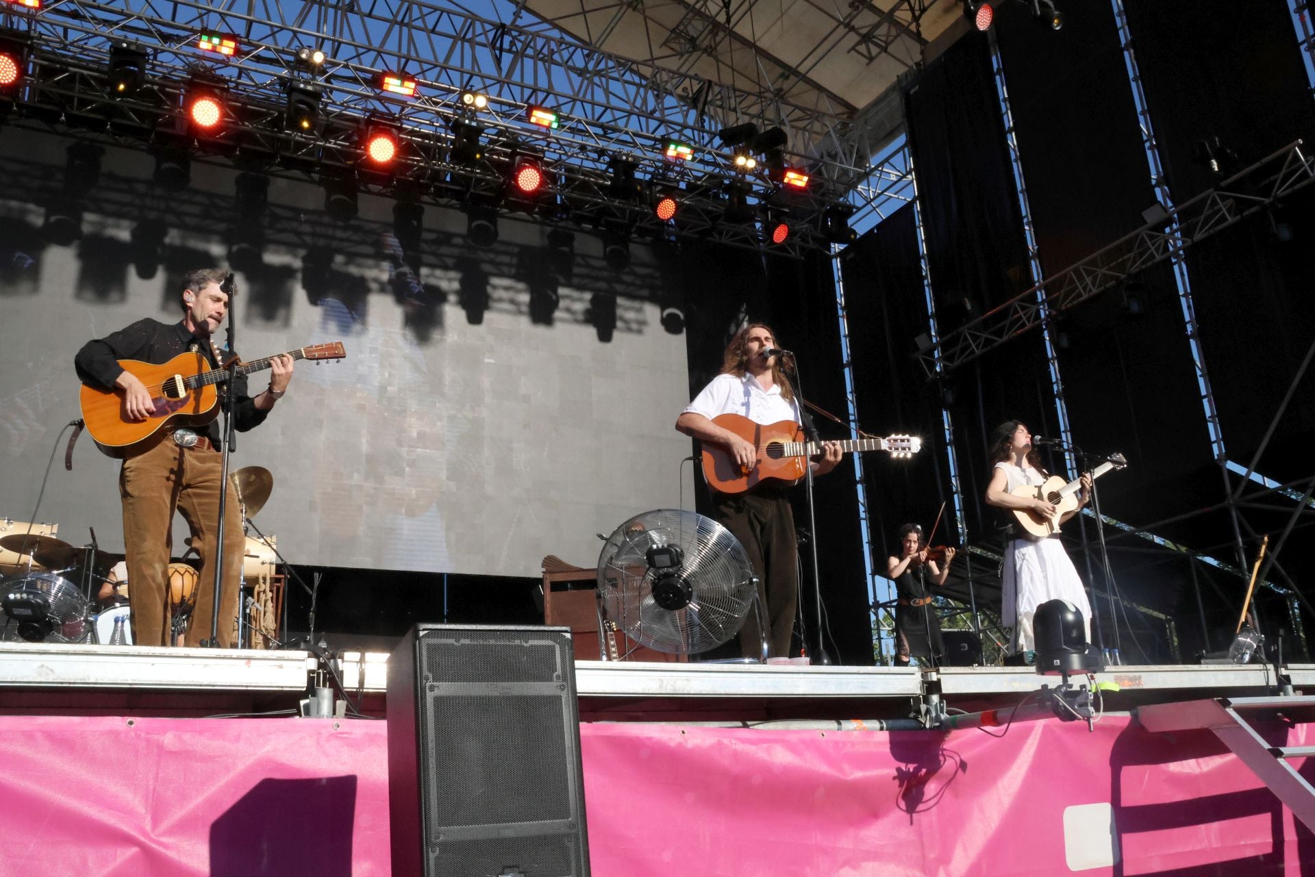 Las imágenes de los primeros conciertos del Conexión Valladolid