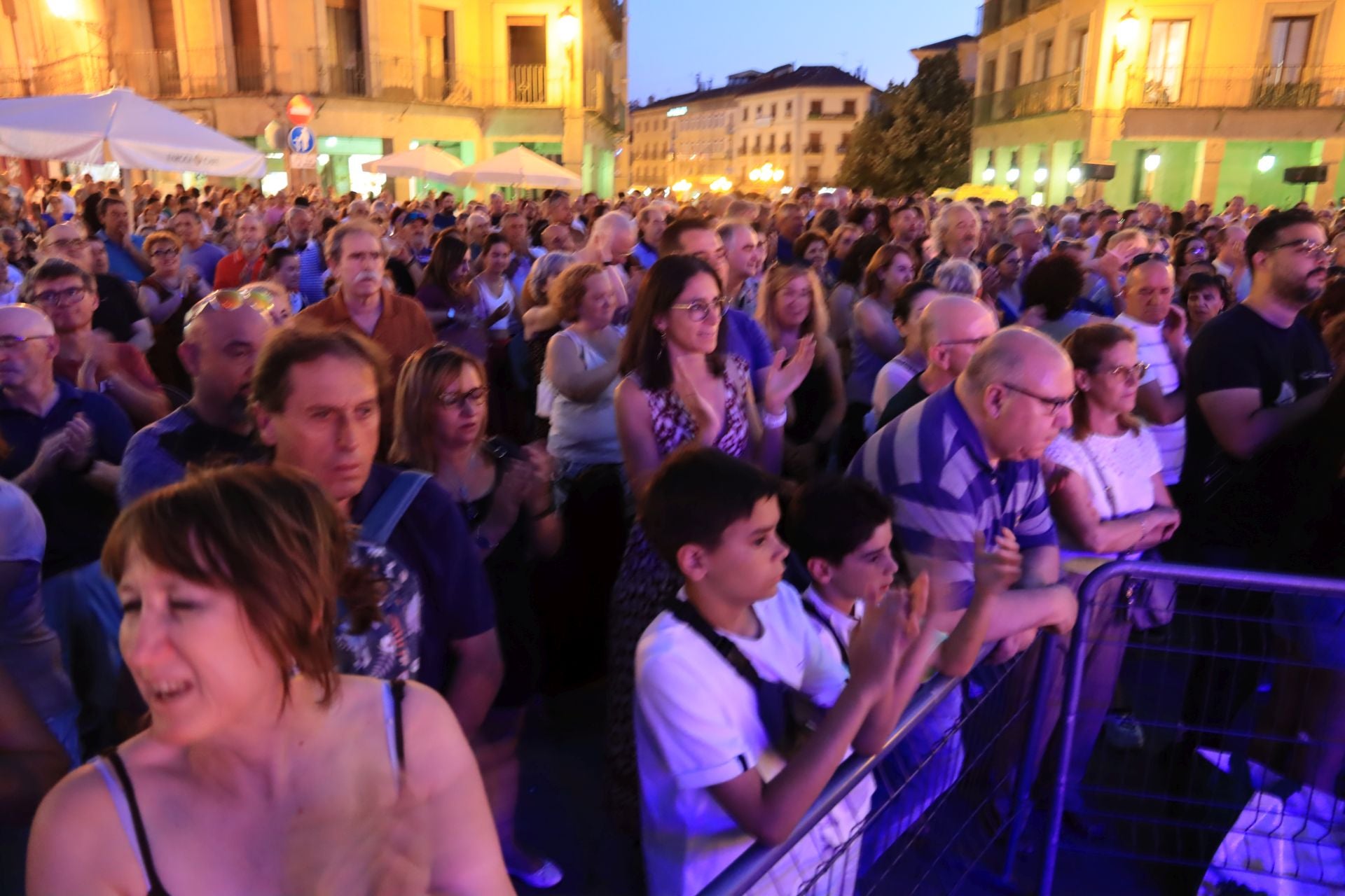 Fotos del concierto tributo a Los Beatles en Segovia