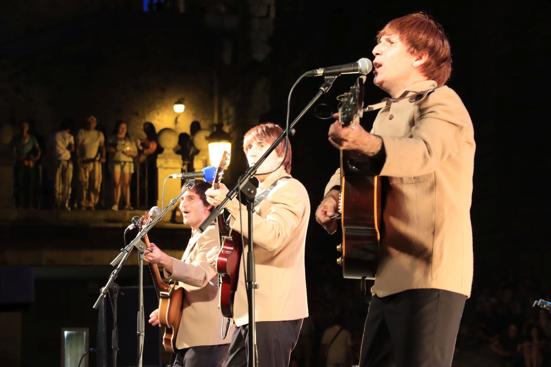 Fotos del concierto tributo a Los Beatles en Segovia