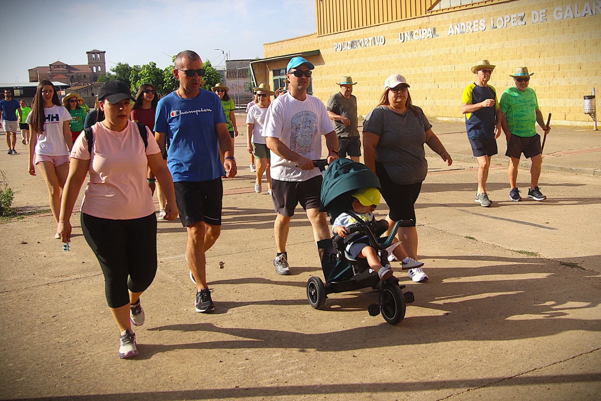 Todos contra el cáncer en Villabrágima