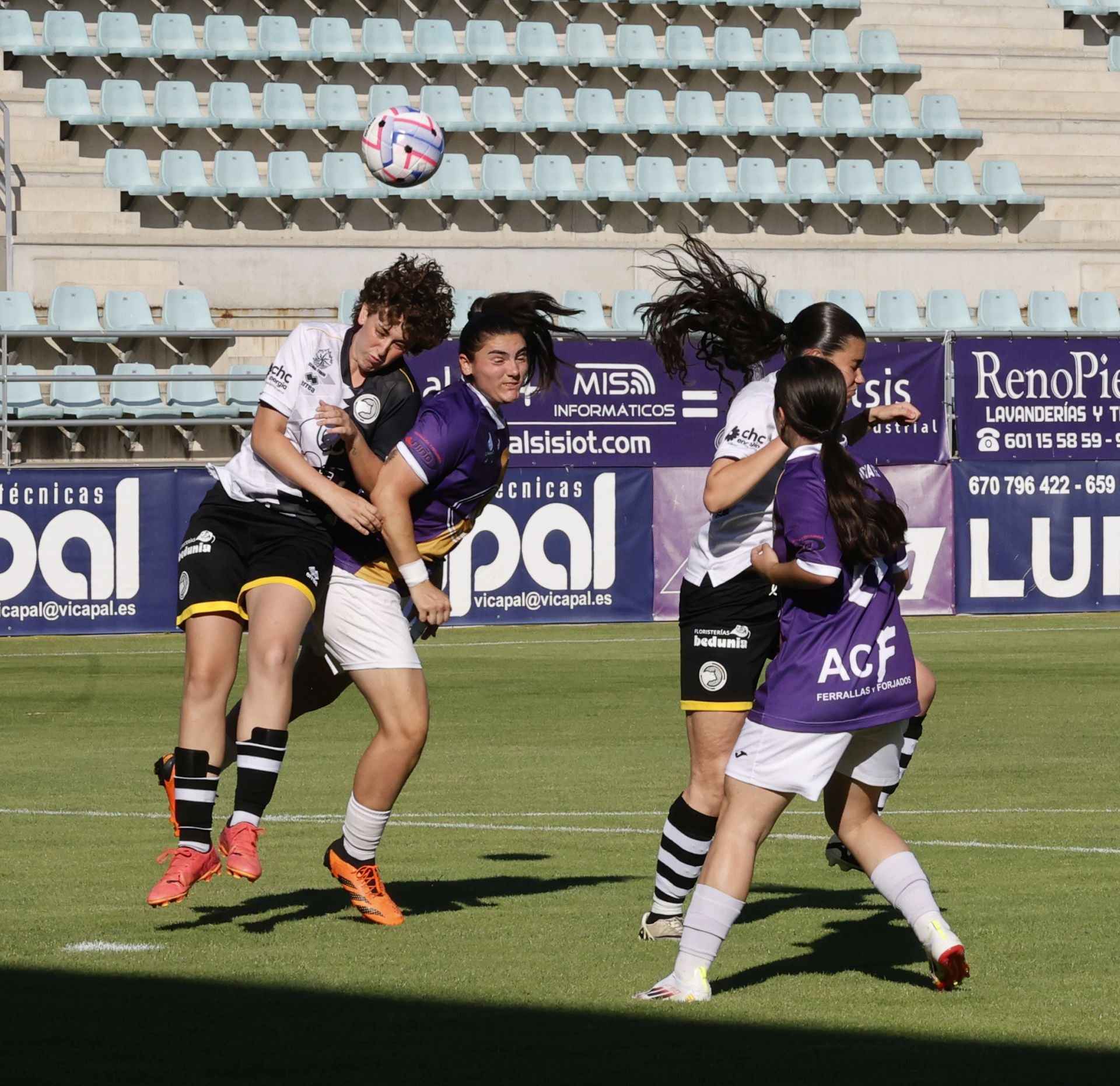 Palencia ha vivido la fiesta del fútbol femenino base