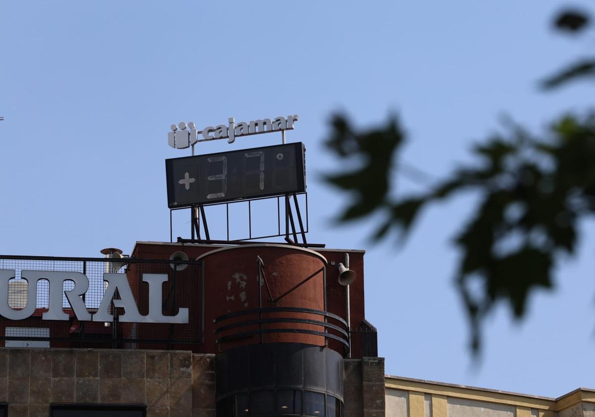 Termómetro de la plaza de Zorrilla, este miércoles.