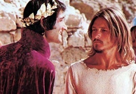 Ted Neeley (derecha), en una escena del filme.'