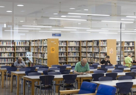 La Biblioteca Municipal de La Rondilla forma parte de los refugios climáticos de la ciudad con una temperatura de 24 grados en sus instalaciones.