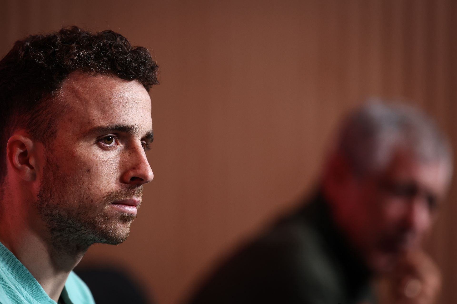 Diogo Jota en una rueda de prensa con Portugal.