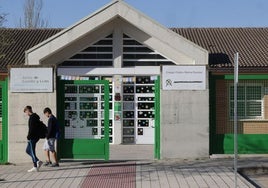Fachada del CEIP Marina Escobar, en imagen de archivo.