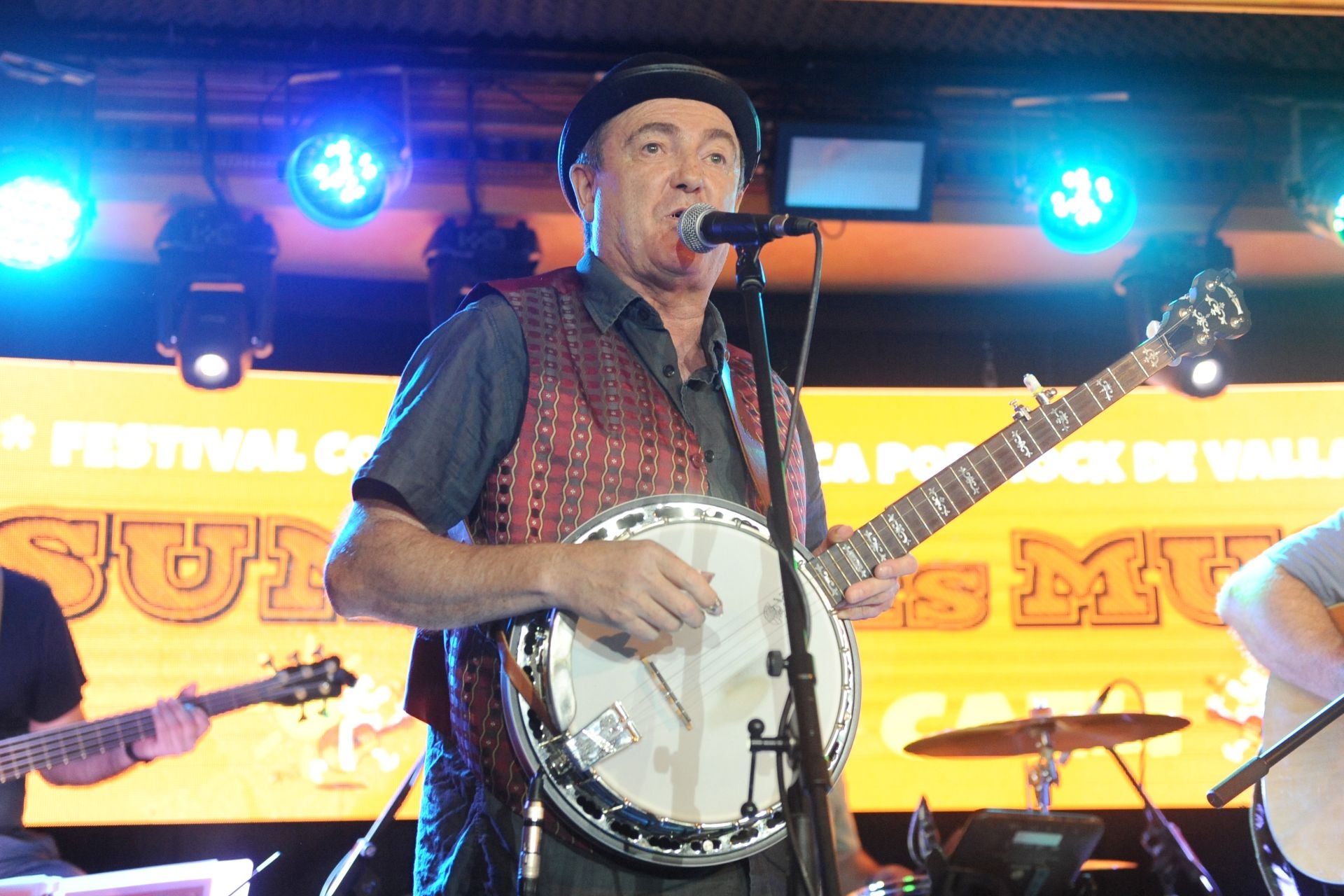 The Bluegrass Factory, en el concurso Summer is music.