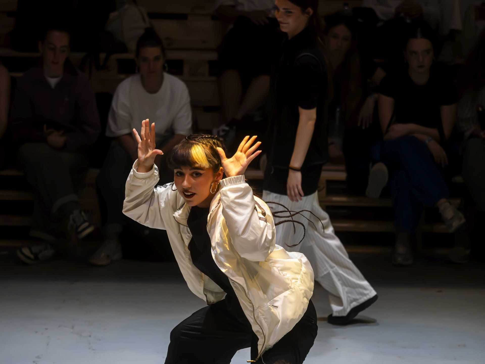 Seiscientos bailarines lo dan todo en el Faro Urbano