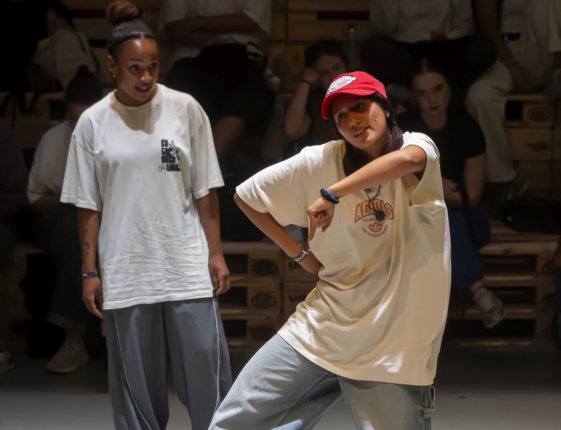 Seiscientos bailarines lo dan todo en el Faro Urbano