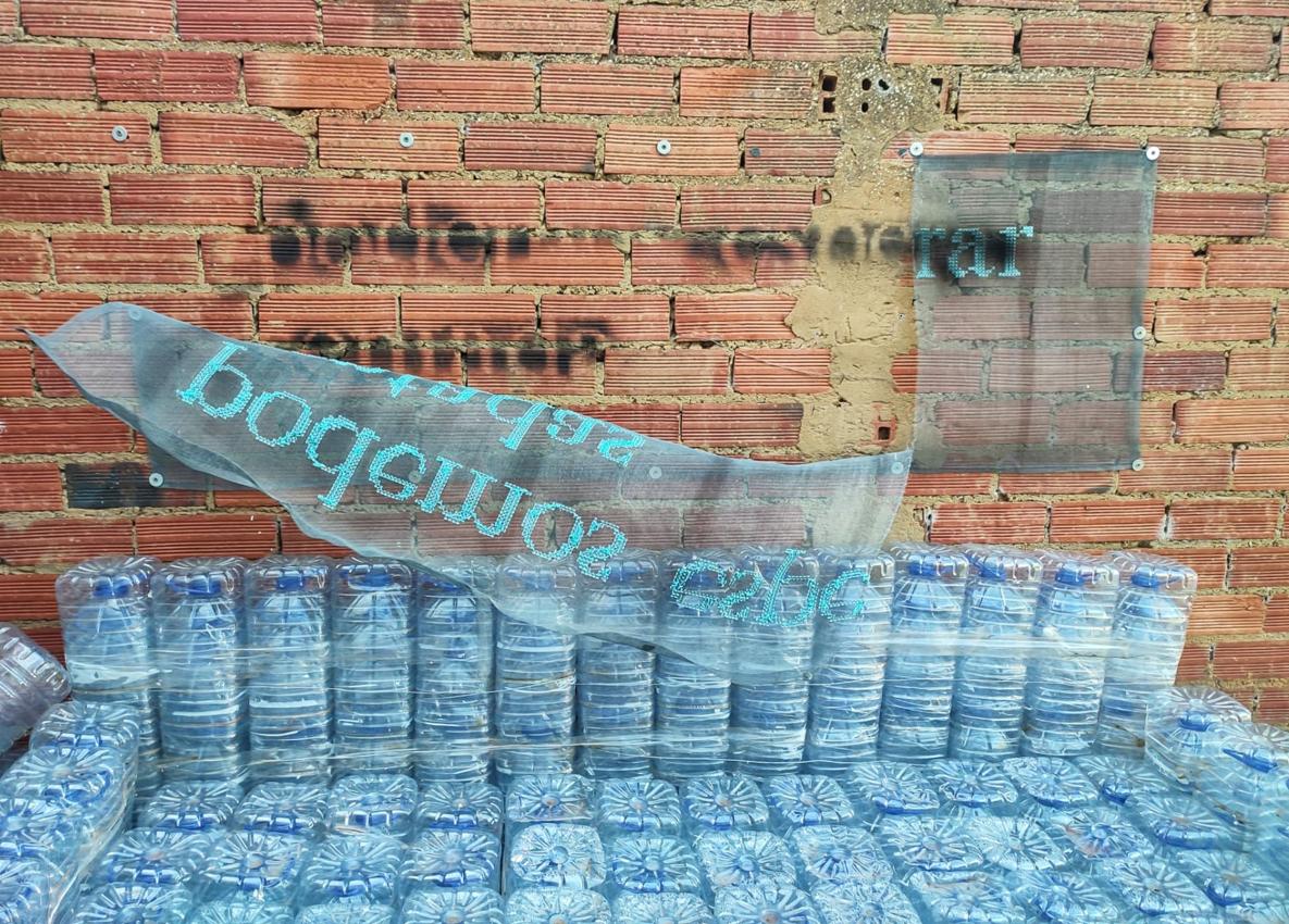 Imagen secundaria 1 - 'La Cascada' de Boadilla de Rioseco y los daños en la instalación.